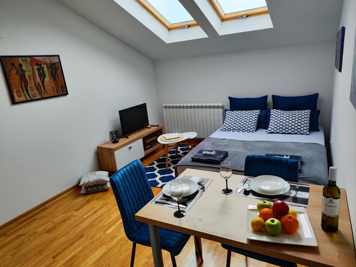 Zvezdara Blue Star Apartment Belgrad Exterior foto